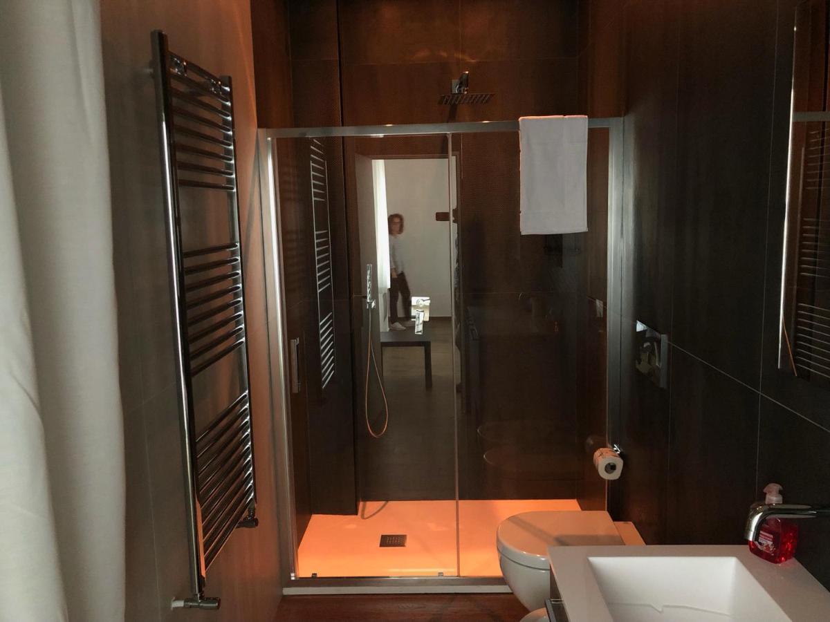 מילאצו Borgiarooms Luxury Apartment מראה חיצוני תמונה