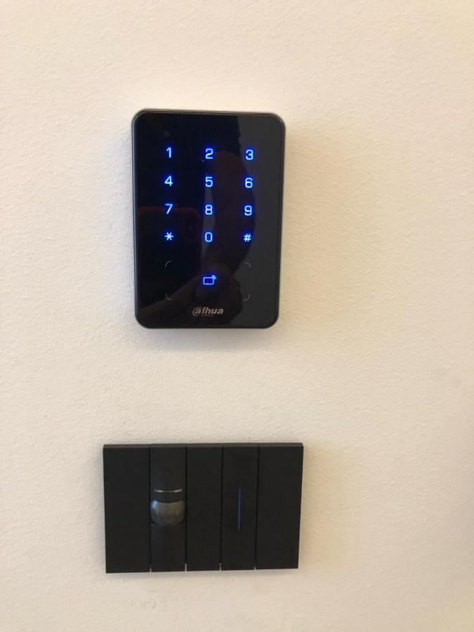 מילאצו Borgiarooms Luxury Apartment מראה חיצוני תמונה