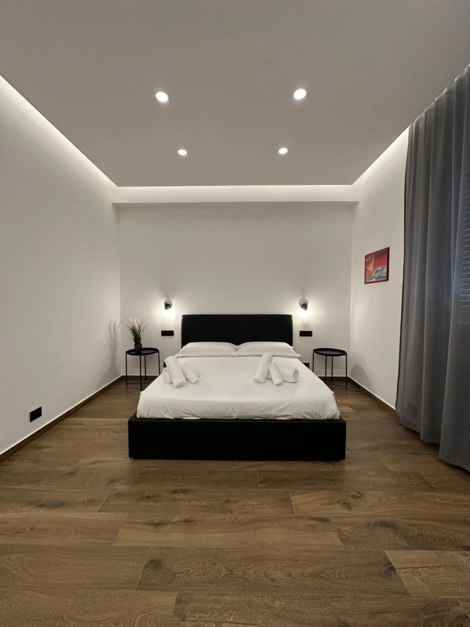 מילאצו Borgiarooms Luxury Apartment מראה חיצוני תמונה